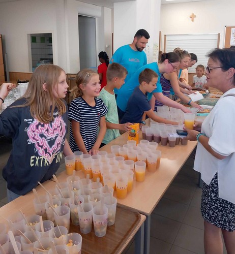 Gouter de lAssociation de Parents 1